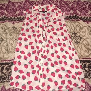 Forever 21 Strawberry Button Up Tank  🍓